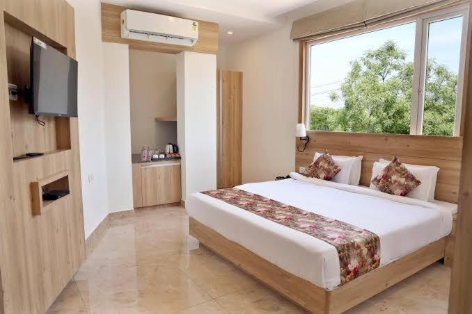 Hotel Amantran Inn Удайпур Екстериор снимка
